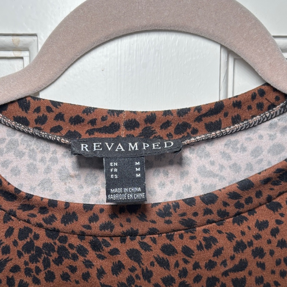 Leopard Long Sleeve Dress - Picture 2 of 6
